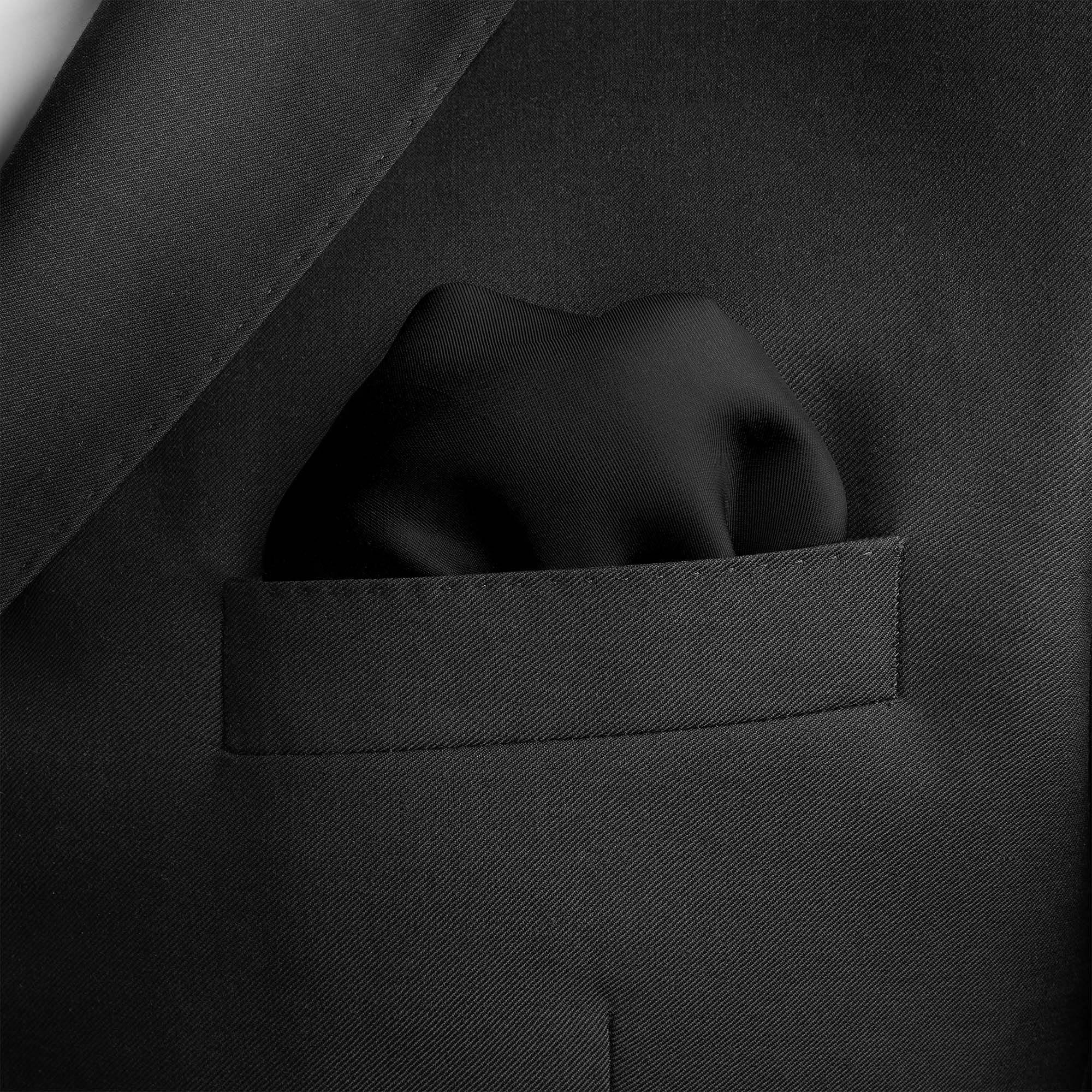 THE SOLID BLACK SILK POCKET SQUARE