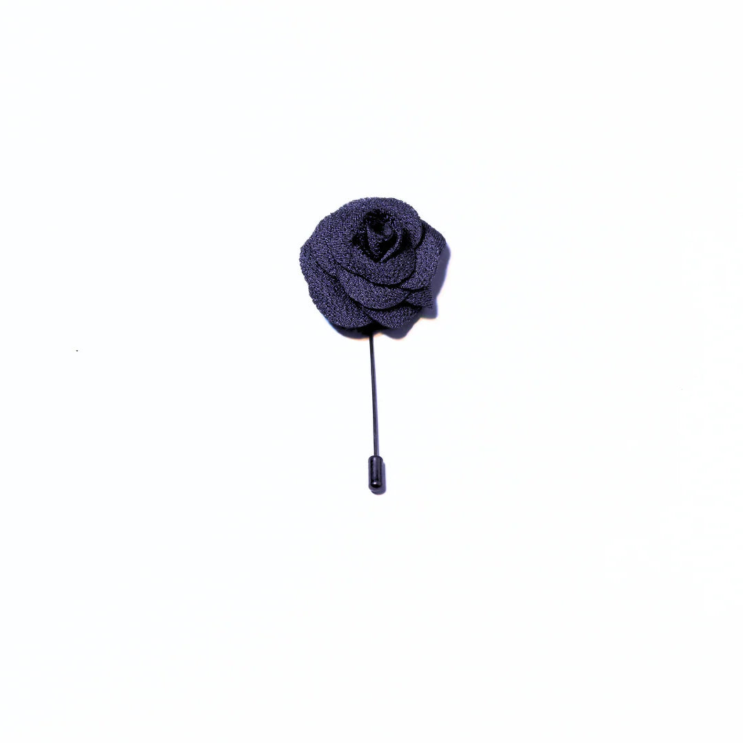 GREY CLASSIC ROSE LAPEL PIN